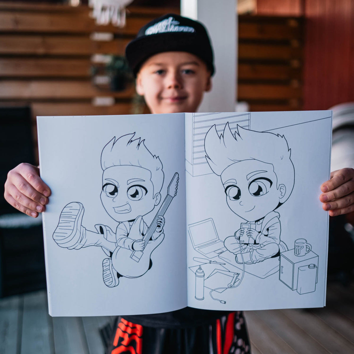 Colouring Book + Pencil Set